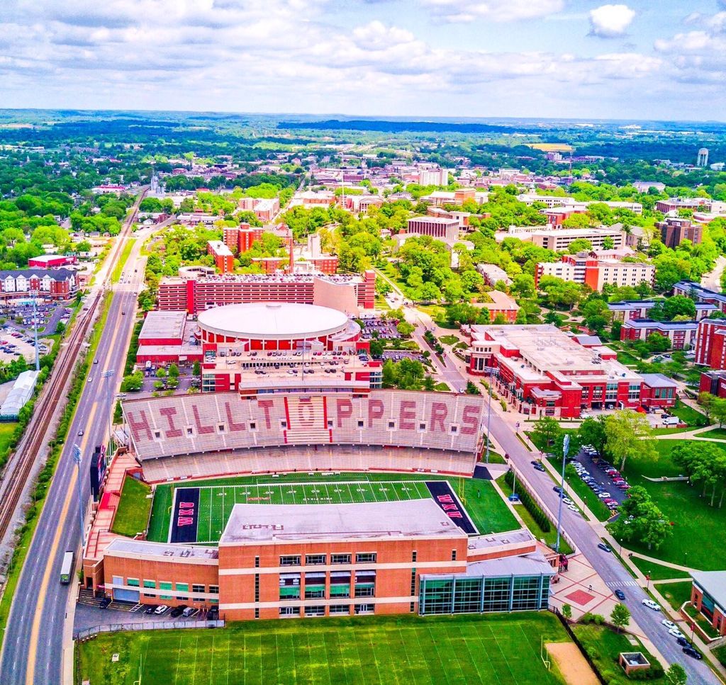 RodlauerTobias's tweet image. After an amazing talk with @CoachHamby I am really proud and blessed to recieve my first D1 FBS offer from @WKUFootball 
@CoachRRod70
@coachjfort 
@CoachKyser