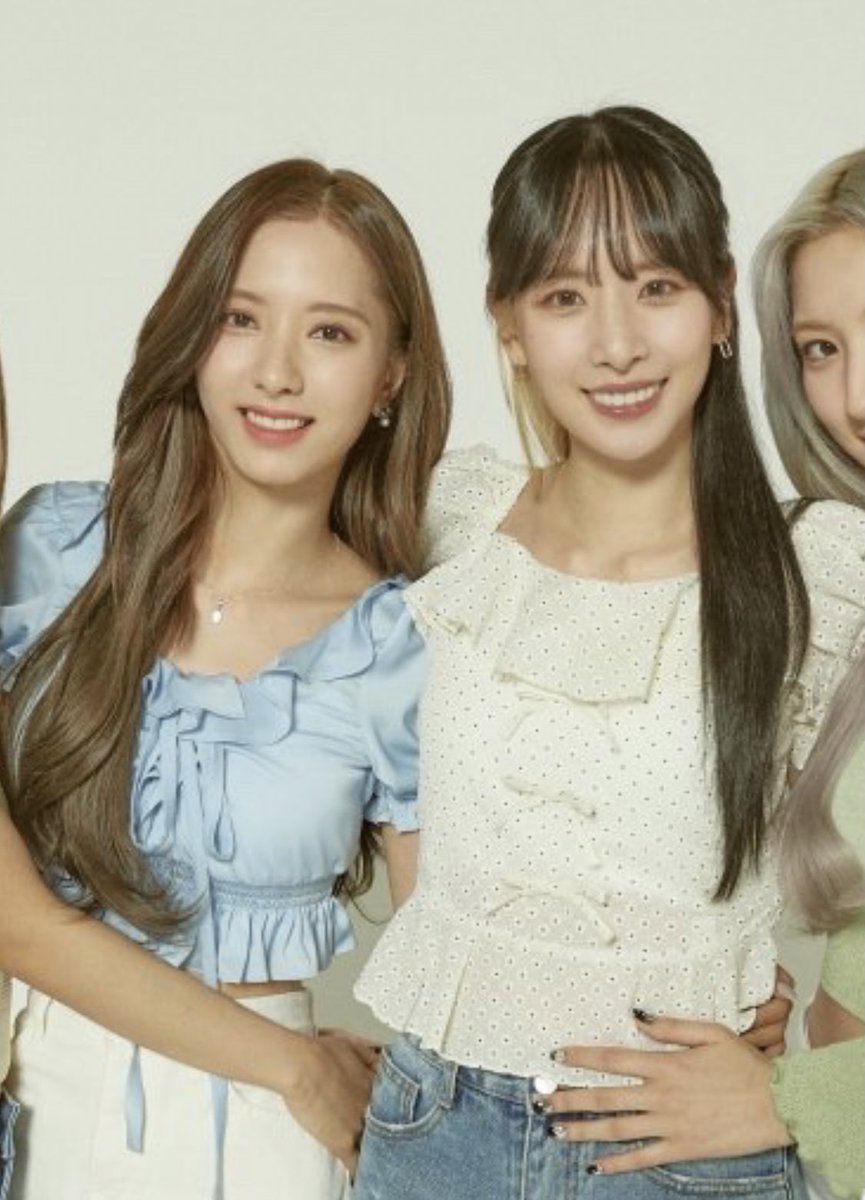 SEOLABONA's tweet image. 😃🐱🐰