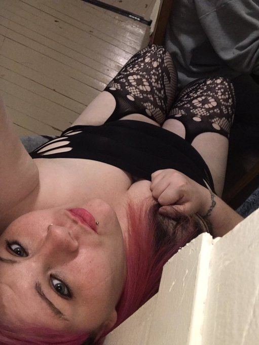 Who is up to sext chat with me maybe have phone sex and exchange pics I&rsquo;m horny Nd want to talk dirty<a href="/tag/throwback"class="tags"><span>#throwback</span></a>