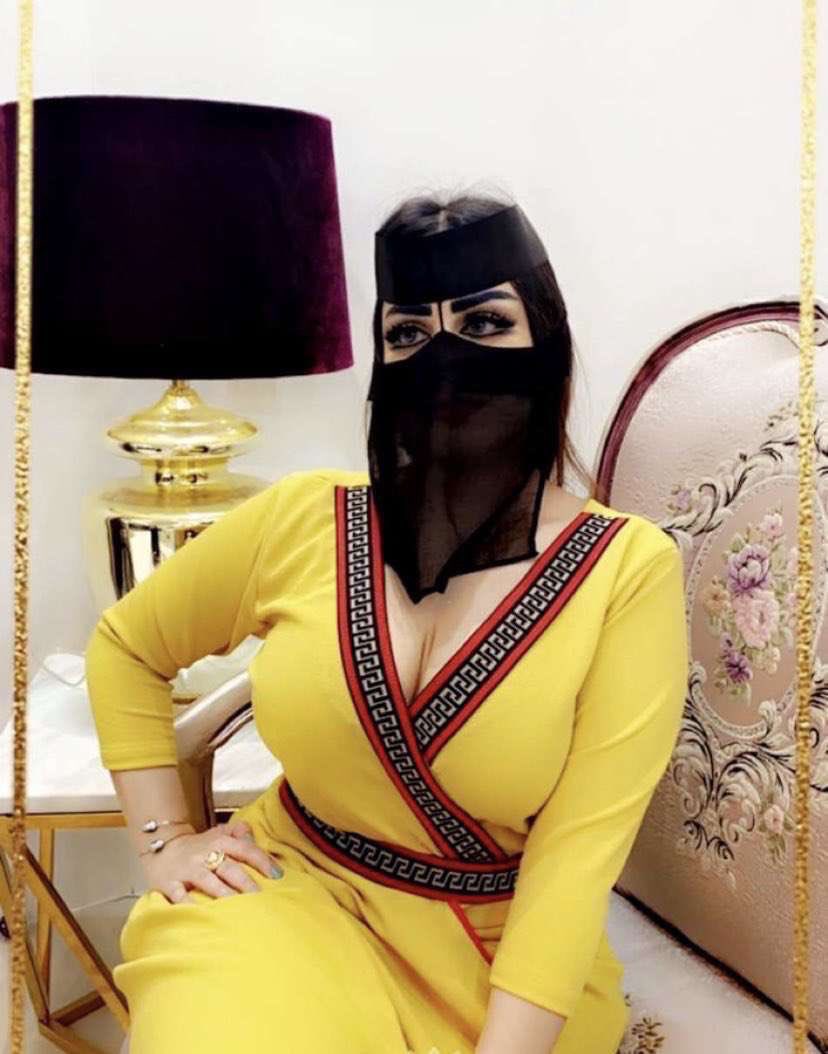hmod78221960's tweet photo. يالبى البدويات المربربات 😍🍑

#ديوث_بدوي #ديوث #كلبه #ديوووث_بدوي https://t.co/THICMusa4W