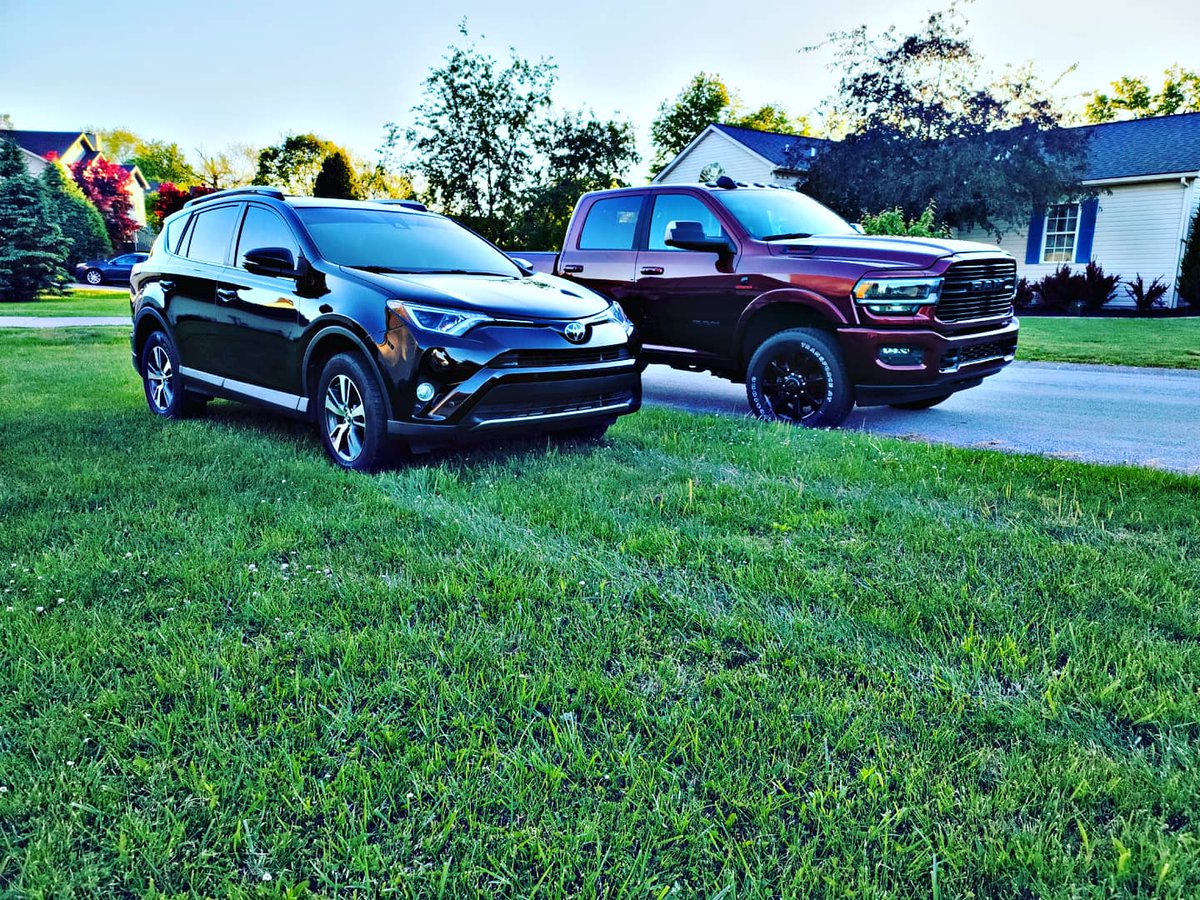 Washed and waxed the family rides today! Certainly feels good having clean vehicles!
