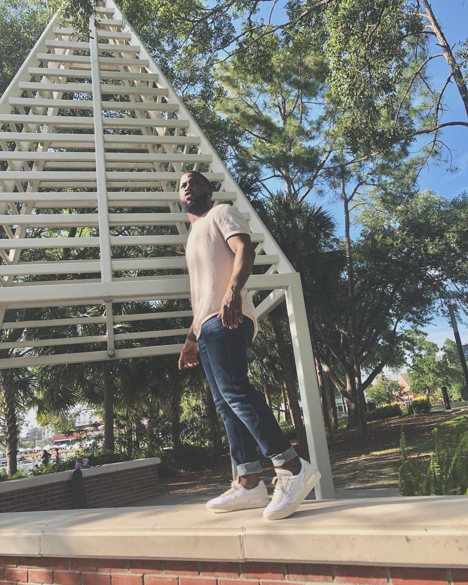 CJMcCarthy_'s tweet photo. season of growth.💭
Thank you, ABBA🤞🏾 #GodIsGood https://t.co/8isylkzNTn