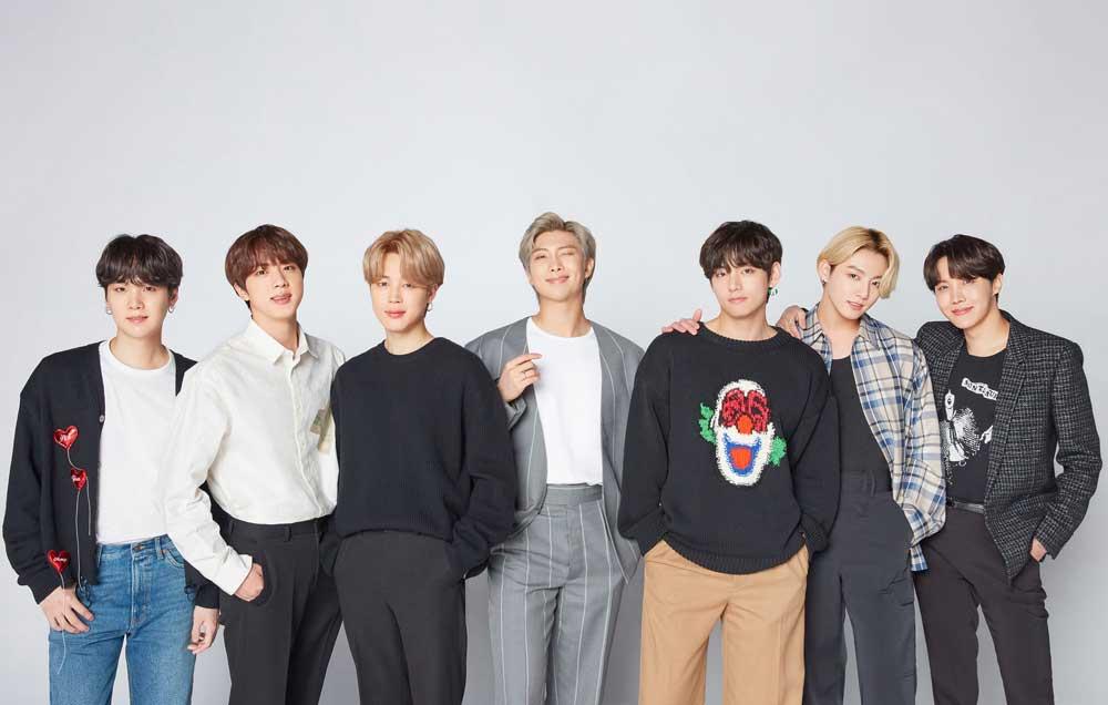 teng1990's tweet photo. BANGTAN 5TH TSA
I'm voting for @BTS_twt for #BBMAsTopSociaI https://t.co/6LK2ZhIVKn