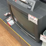 テレビにスーファミのソフトが刺さっている？物が発見される!