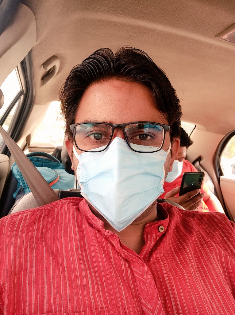 abhayparashar's tweet image. एक मात्र हथियार = डबल मास्क।
#StayHomeStaySafe 
#doublemasking 
#MaskUpIndia