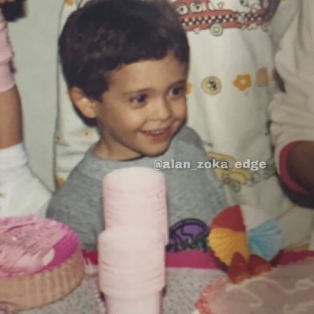 chuledoalan's tweet photo. Feliz aniversário alinho❤️ @alanzoka https://t.co/d8GzV2DznU