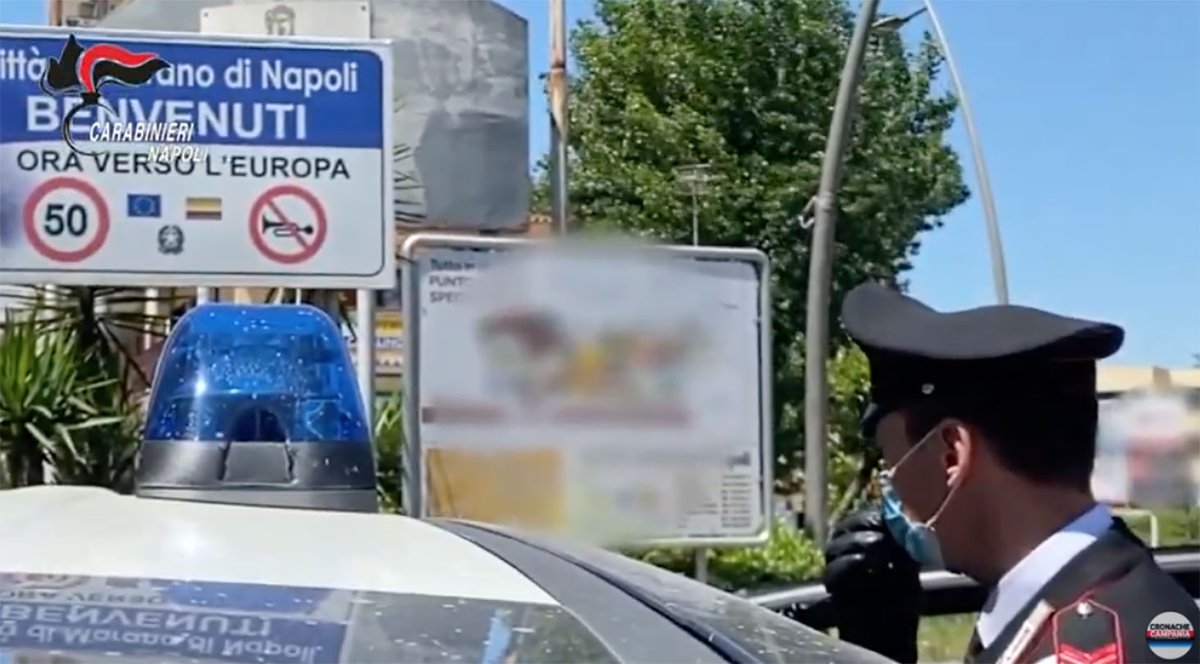cronachecampane's tweet photo. #cronaca #ultimenotizie Chiuse le piazze di #Spaccio di Marano: una di fronte alla chiesa - https://t.co/VbtfTv10il - #Calvizzano #ClanOrlando #Ultimenotizie https://t.co/ixbE9DBD41
