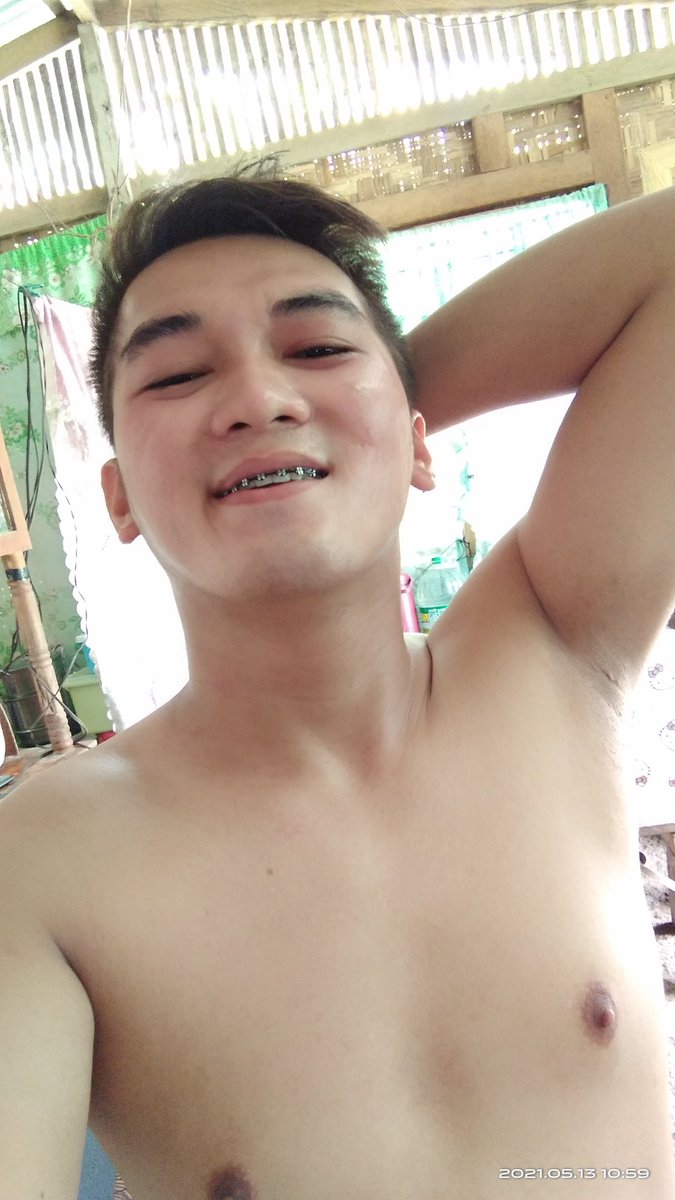 Kiven67443764's tweet photo. Ouch daddy sge pa✌️😅😆
#daddieslover
#dadbodlover https://t.co/ecufYXySzO