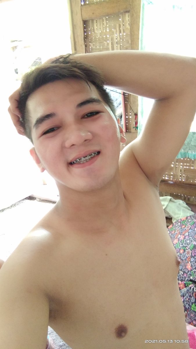 Kiven67443764's tweet photo. Ouch daddy sge pa✌️😅😆
#daddieslover
#dadbodlover https://t.co/ecufYXySzO