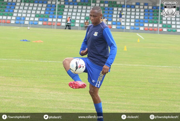 rollersfc's tweet photo. 💙Photo of the day 📸 Big Size’ Ofetse Nato ⚽️
#Waermask #Sanitize https://t.co/vh2Dbh2Ss7