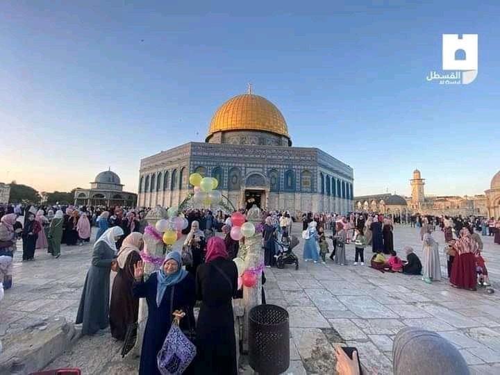 AmanKha47917192's tweet photo. Eid Mubarak to my all Palestine Muslim brother and sister ❤️
#IndiaStandwithPalestine 
#eidmubarak2021 
#EidUlFitr https://t.co/os13CsXXHQ