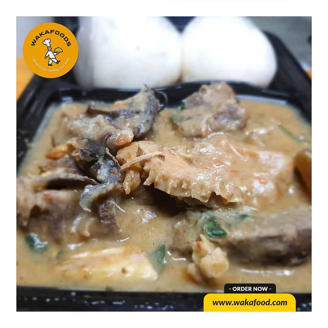 Wakafoodexpress's tweet photo. Let us treat you to a delicious white soup with any choice of swallow To place your order Call or WhatsApp to place your order on 09133333360 or visit our website https://t.co/D7GXkTxhI1  #explorepage #whitesoup #wakafoodexpress #tastymeals #swallow #poundo #viralpost #satisfying https://t.co/vzQ4ZRary2