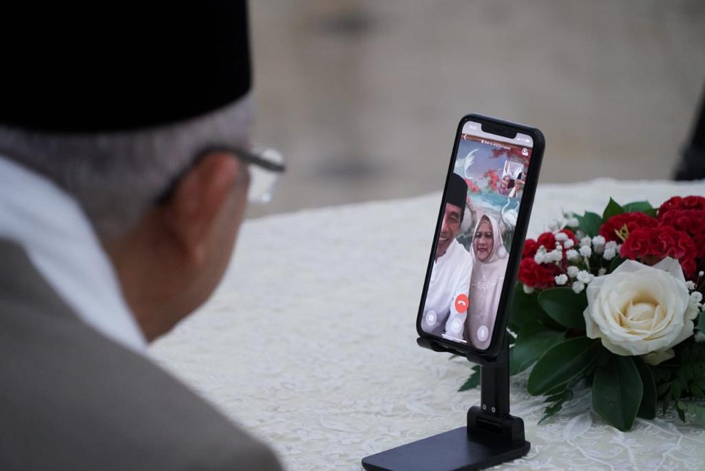 Joko Widodo tweet media