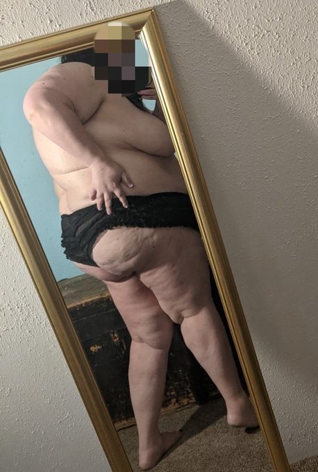 Hashleigh Reed - Wanna see the rest? 😘 https://t.co/atQHvTaHCv
