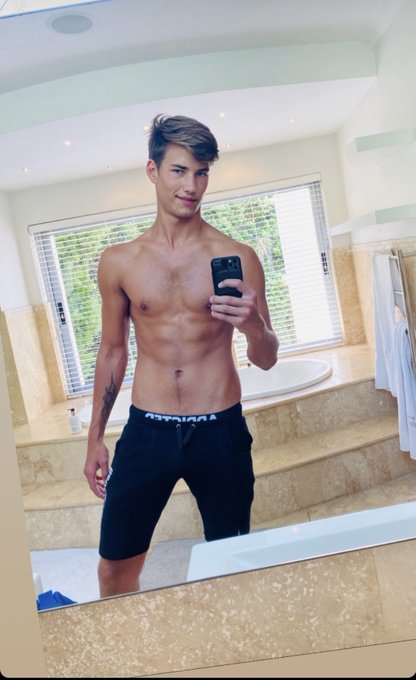 TW Pornstars - Tom Houston. The latest pictures and videos from Twitter for all time