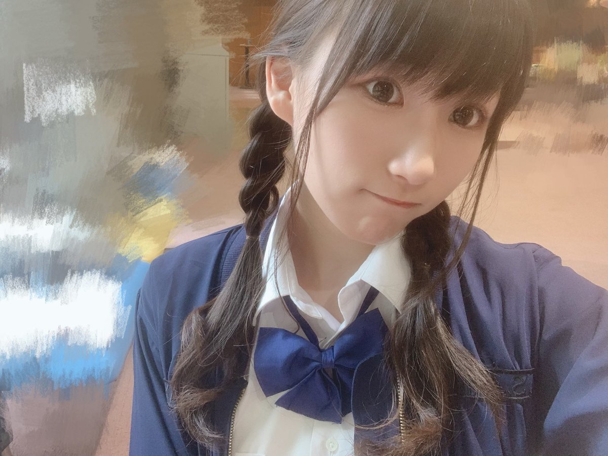 __aaaaayu__'s tweet photo. 本日ついに #RAVE塾  #QUEENDAM の配信日⸜🌷︎⸝‍

18:45〜 開演前特典映像
19:00〜 本編 開演
20:30〜 終演後特典映像
です！

わたしは新聞部 三村野々役 です📰५✍🏻
お楽しみに〜！

▼チケットは本日18時まで販売中！
   (アーカイブは5/16まで)
https://t.co/LrkbohLghy https://t.co/EWiTk9FAuk