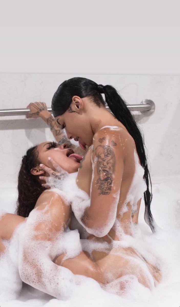 GIRLSLOVEGIRLSS's tweet photo. Not a want, but a need https://t.co/scCPUBXcmZ