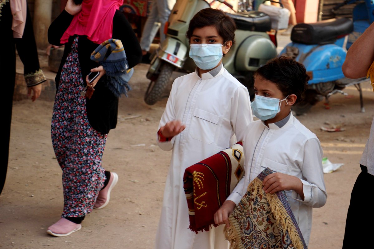 بالبلالين والكمامات.. احتفالات وفرحة المواطنين بعيد الفطر في الغربية تصوير ماهر العطار