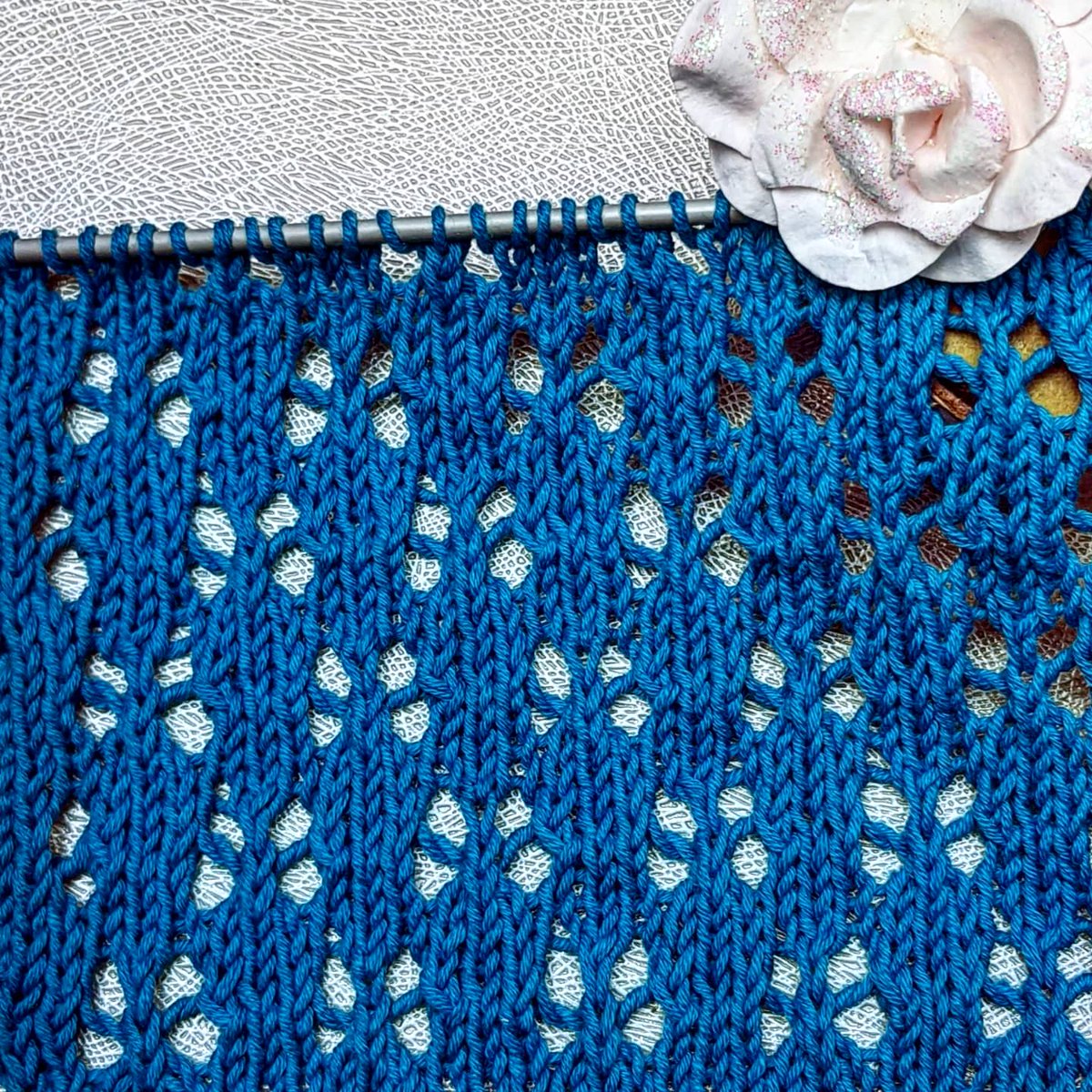ChamberlainMal9's tweet photo. Bonjour 👋
Tutoriel disponible juste ici :
https://t.co/3nKTPKJA8w
#love #knit #knitting #knittingaddict #knittinglove #passiontricot #knitty #knittingtwitter #YouTube #youtubechannel #pattern #maicrochetricot https://t.co/gOwOwQHi6x