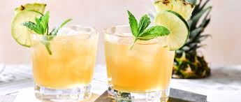 bartenders_of's tweet photo. We wish all bartenders &amp; cocktail lovers a #UGWorldCocktailDay https://t.co/YRhPkfGjPI