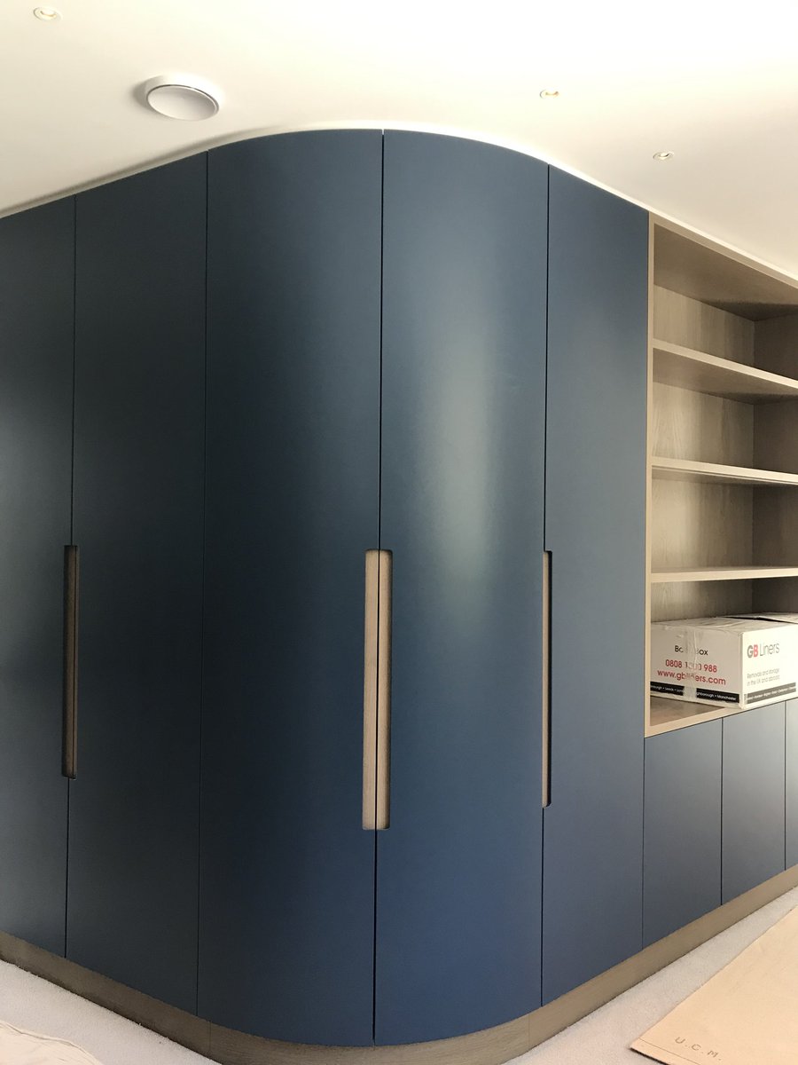 KitchenMakersUK's tweet photo. Loving our curved work on this project. We designed, manufactured and installed this dressing - very happy customers @KitchenMakersUK #wardrobes #dressingarea #interiors #fittedstorage #design #manufacture #stiffkeyblue  #curves https://t.co/AkQZWFNdRH