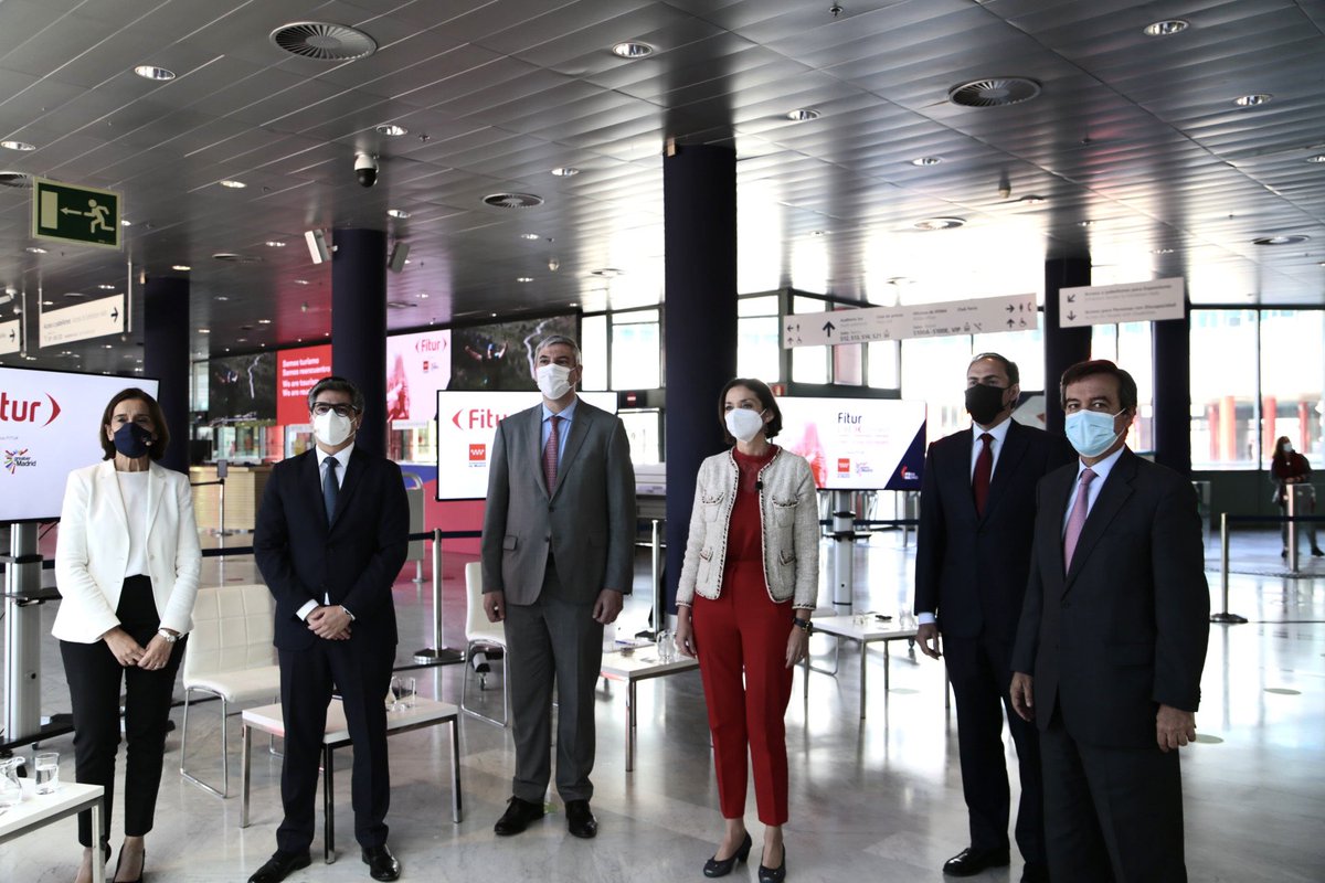 Acabamos de presentar #FITUR2021 en rueda de prensa junto a <a href="/ComunidadMadrid/">Comunidad de Madrid</a> y @mincoturgob en <a href="/IFEMA/">IFEMA MADRID</a> MADRID. <a href="/fitur_madrid/">FITUR</a> ya es una realidad que viviremos la próxima semana, la edición más segura y en la que hemos puesto especial dedicación para que sea un éxito.