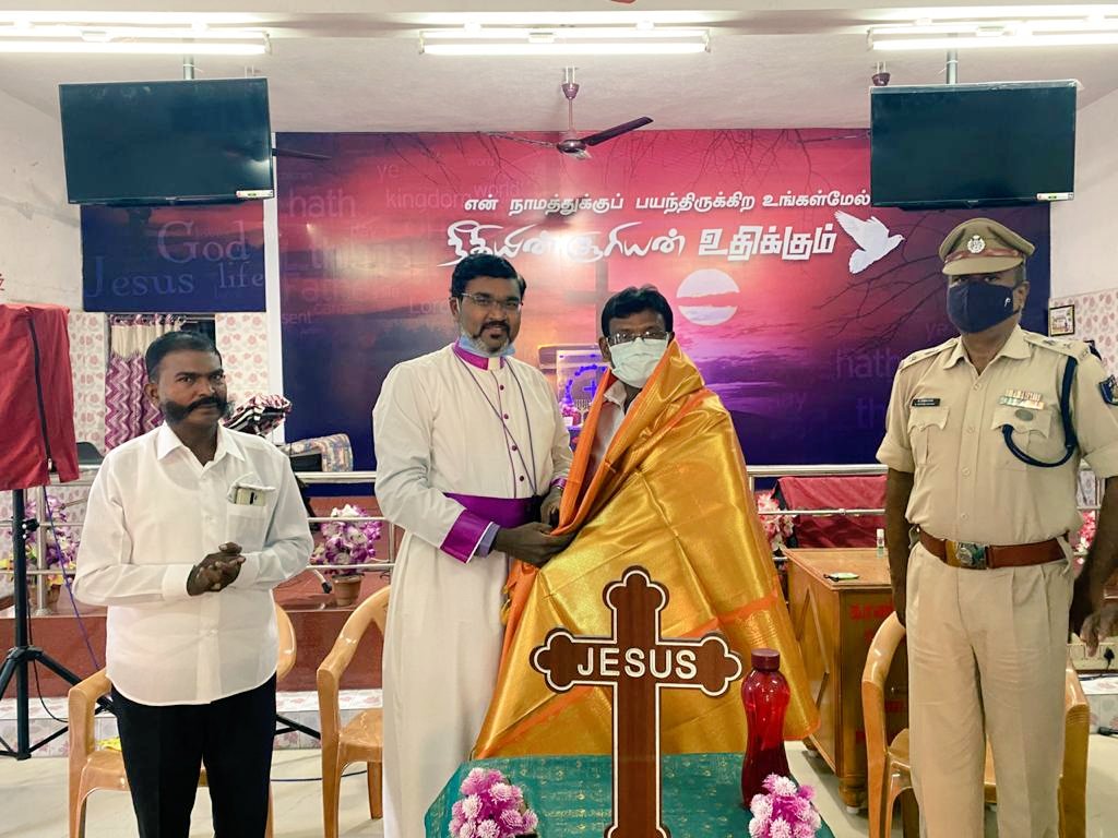 MeshachRaja's tweet photo. தமிழக பால் வளத் துறை அமைச்சராக பொறுப்பு ஏற்றுள்ள அண்ணன் ஆவடி சா.மு.நாசர் அவர்களுக்கு செஃபி பேராயம் சார்பாக சிறுபான்மை மற்றும் அரசியல் பிரிவு தலைவர் பேராயர் டாக்டர்.க. மேஷாக் ராஜா அவர்களின்  மனமார்ந்த வாழ்த்துக்கள். https://t.co/s1LYYnetNY