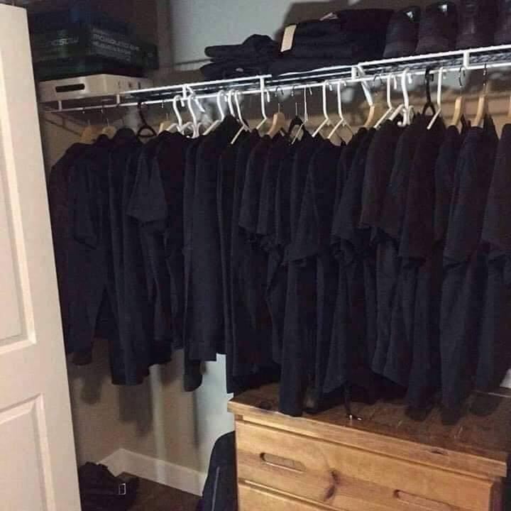 "what's your favorite color?"
me: