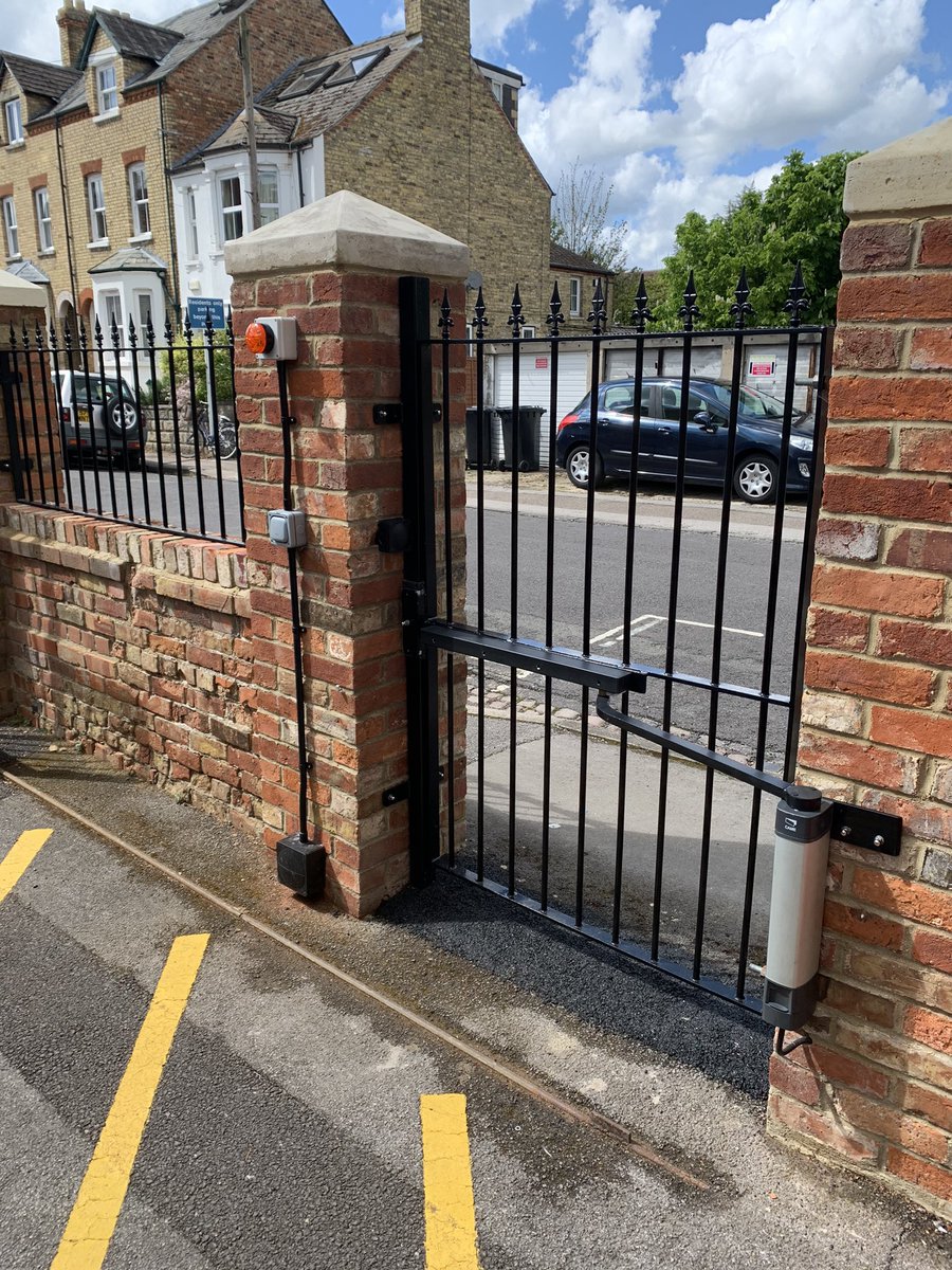 Connect Uk tweet media