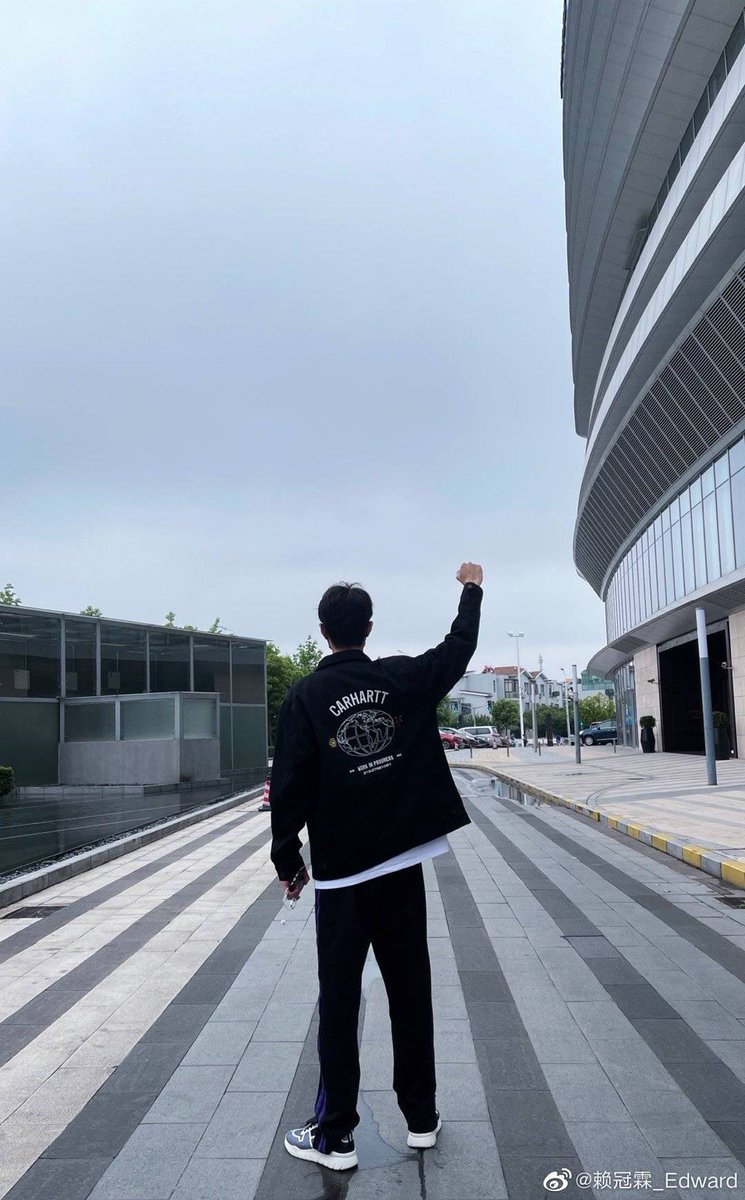 jiayou lin !! we will always be here for you ! SPECIALLY ON JUNE ! YOU GOT THIS !! ♡🌱