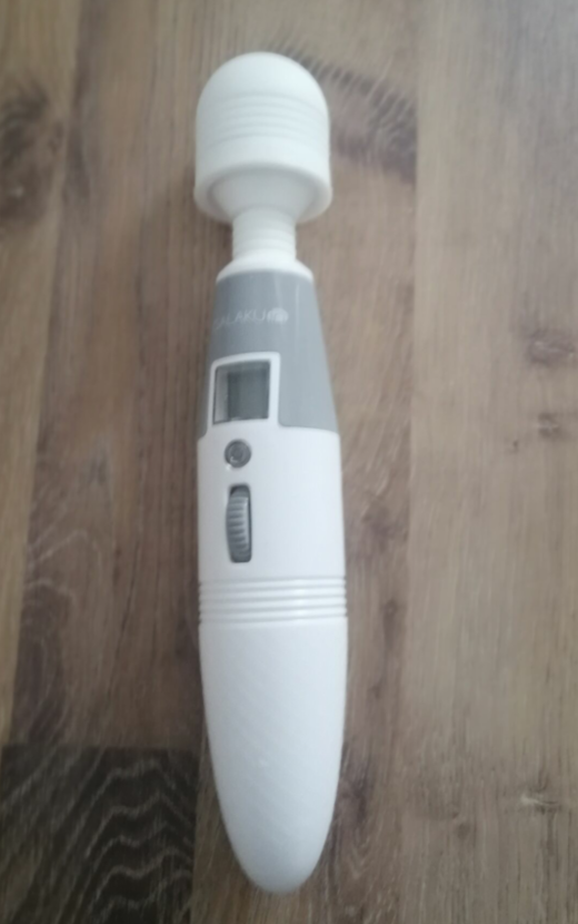 转动开关牛奶就会流出来。注意不要开太大，会喷到身上。(图来自ASK, (世羅吉)的《堕落論》) https://t.co/iAOvRGPhcl