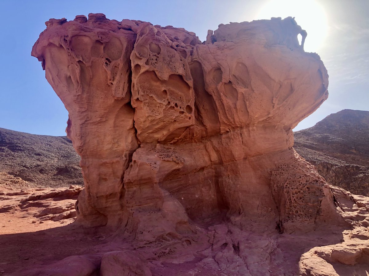 kozlik_matej's tweet photo. @TomRichtrF1 Vedle letiště Timna je NÁDHERNEJ národní park #Timna https://t.co/FnfXXbSJ3W