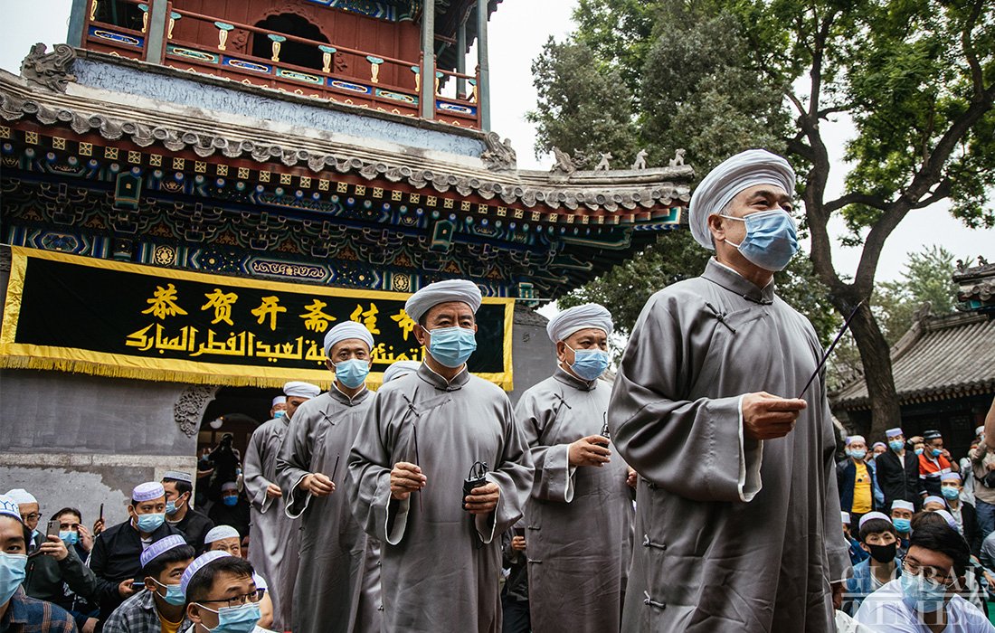 Prosesi Sholat Ied di Masjid Niujie, Beijing