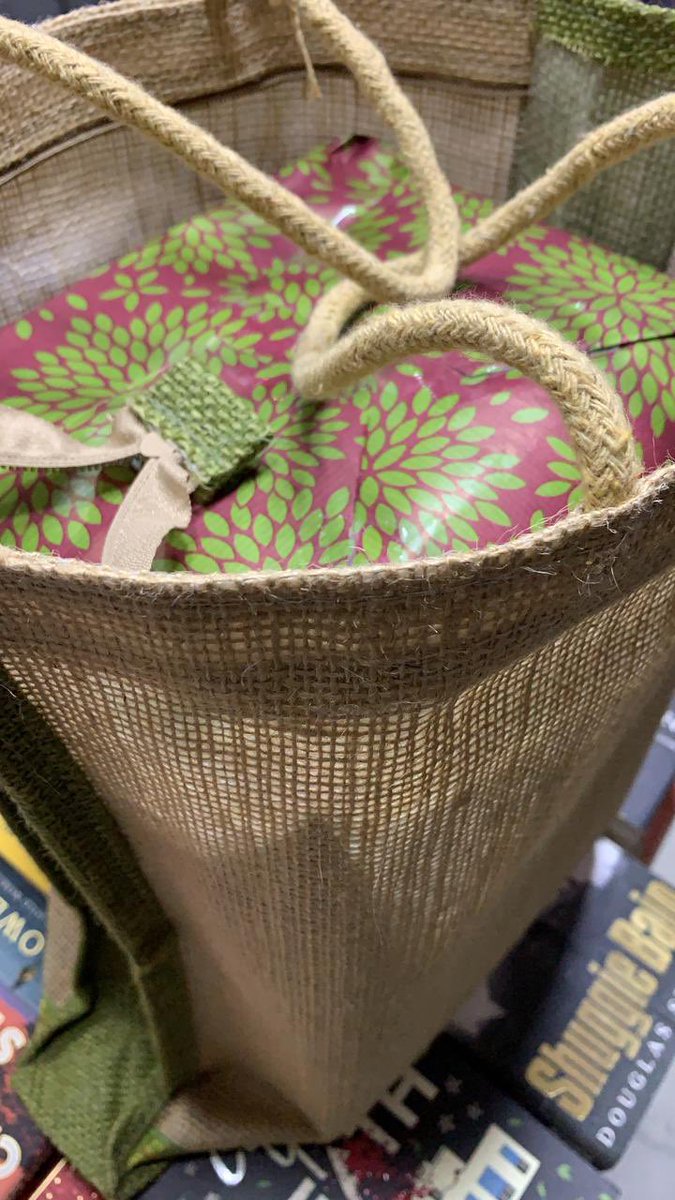 NavalChopraX's tweet image. Thank you Chikki, @midlandbook was great!! Books on their way for the birthday boy! #BetterThanAmazon