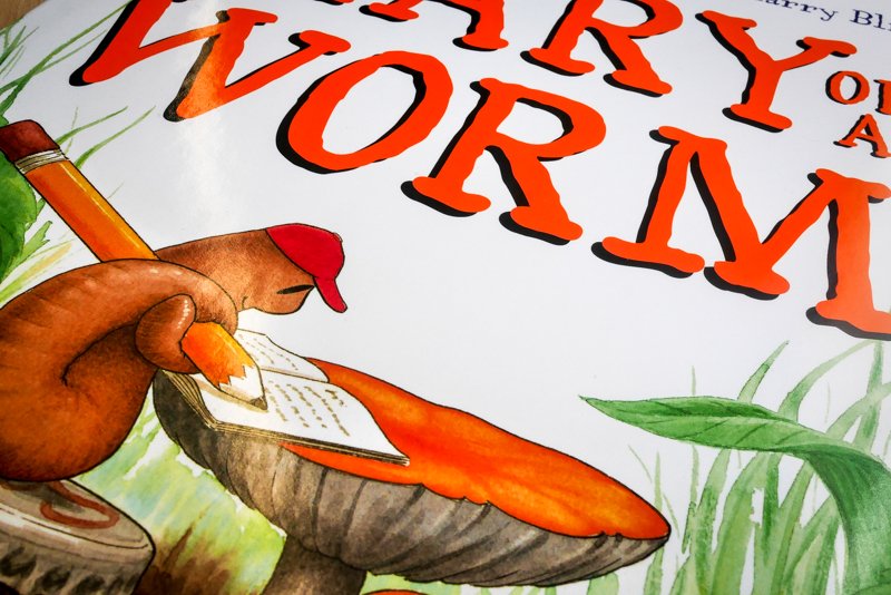 Did you have a diary as a child? Tell your child what it was like, today at 11:00 am! conta.cc/3tHIeU0