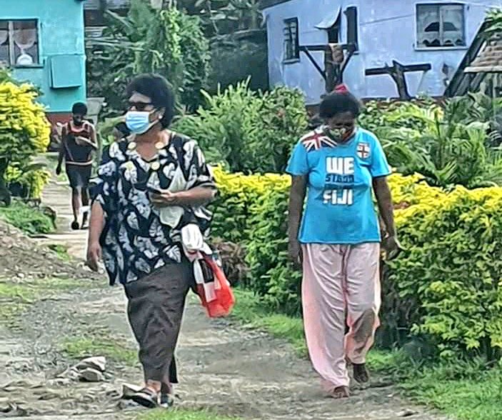 As we all prepare for the upcoming total Lockdown, I quickly dropped off Groceries to two HART Communities after virtual meeting this morning.  These communities mainly consist of single Mothers and their Children. Help someone else if you can #TeamFiji.
#Covid19 #Fiji