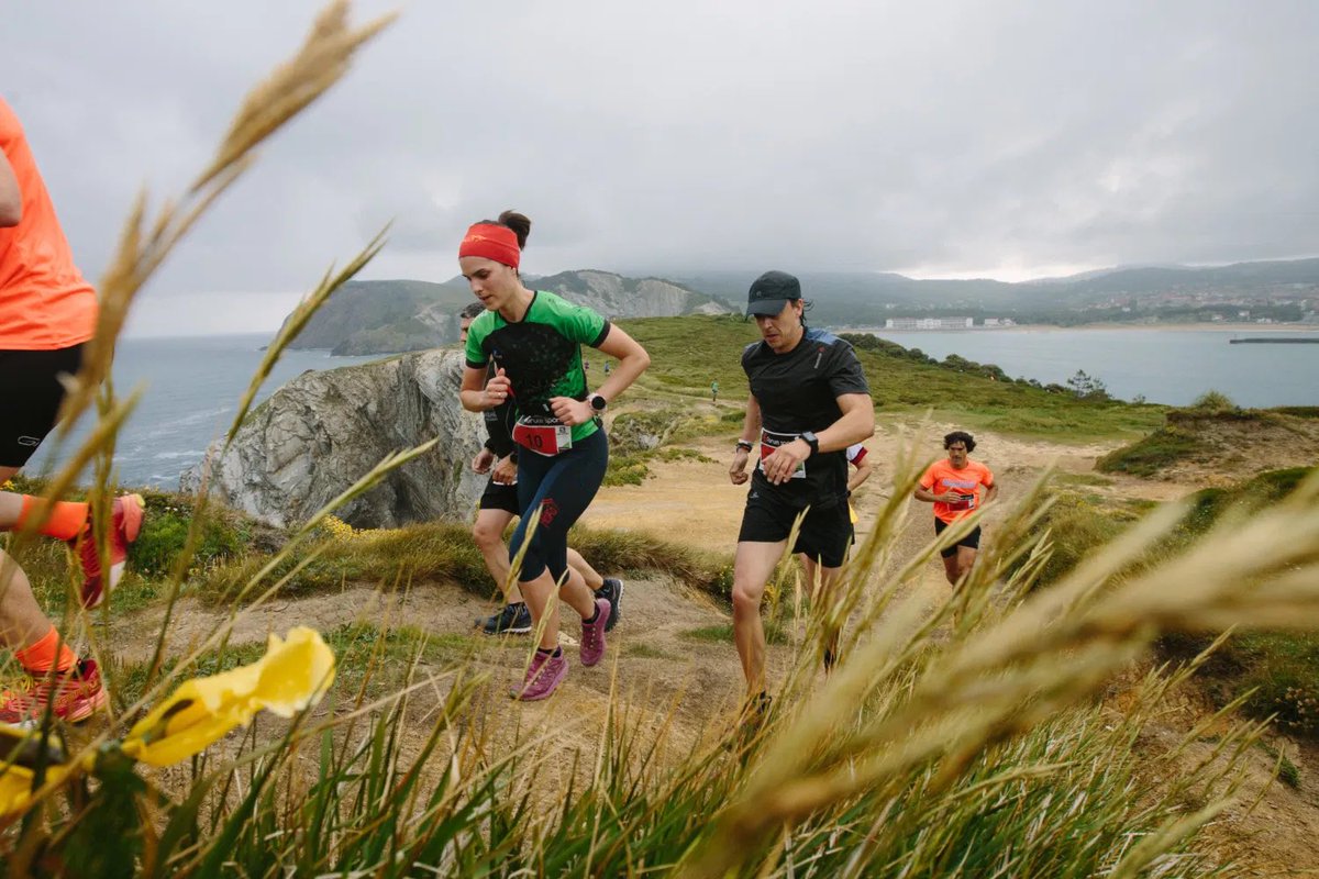 Feliz! 🏃‍♀️🏃🏻 La <a href="/kostatrail/">Kosta Trail</a> vuelve d nuevo!! En modo ‘virtual Trail’ a favor <a href="/gaituzsport/">GaituzSport</a>! 😉 3 modalidades: 
👉 Media maratón d montaña (21km) marcha d mañana (20) y marcha familiar (10) 
👉 Hoy se abren inscripciones kostatrail.com 
#deporte #salud Gracias <a href="/forumsport/">Forum Sport</a>