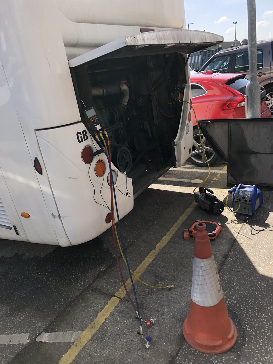 elitecoachwork's tweet photo. More air con servicing for our good friends @acklams and @BusKingLtd getting there vehicles ready for the summer season https://t.co/FlvKG8GJfW