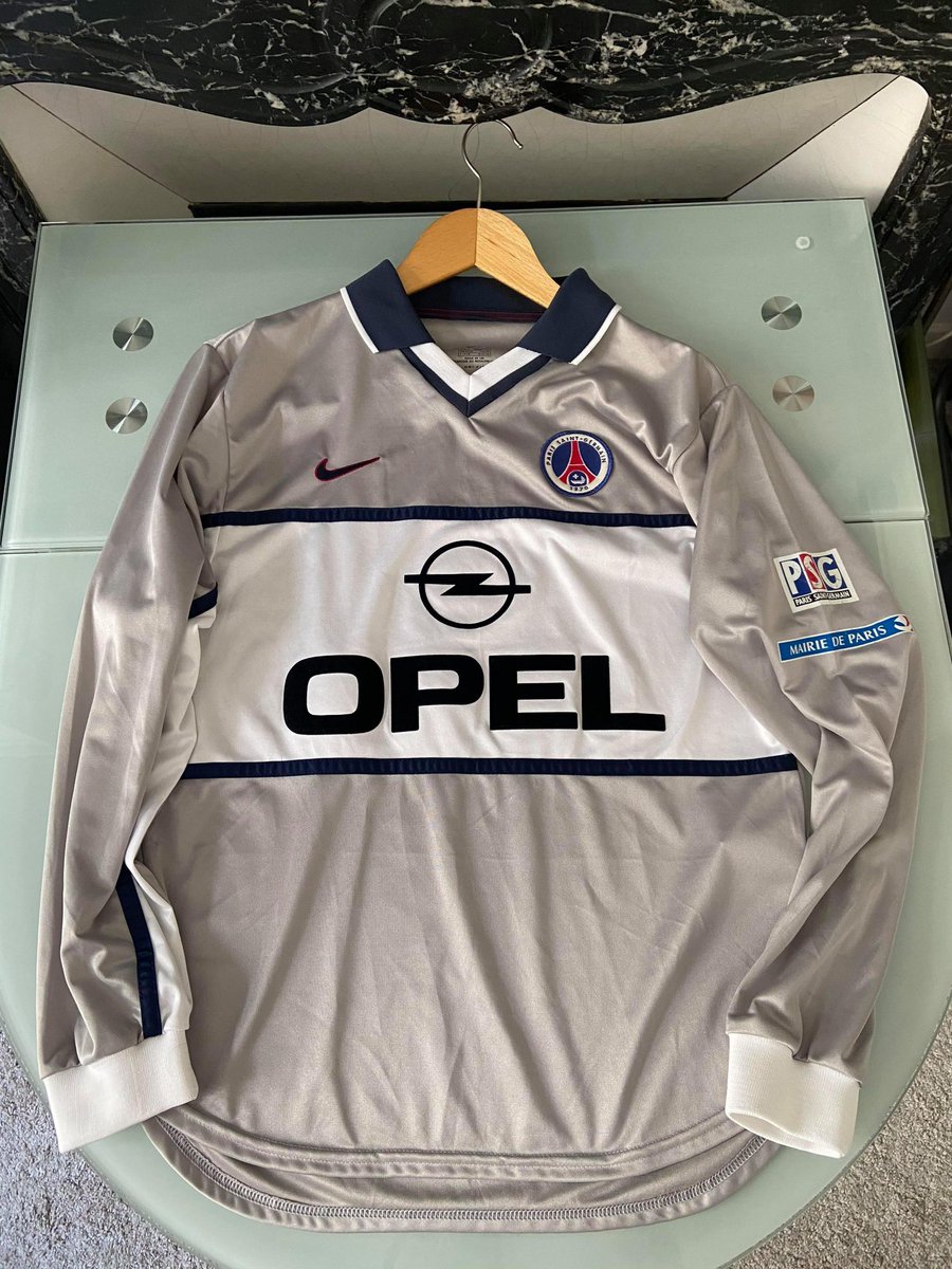 YfsMarketplace's tweet image. 🔥 les dernières pépites 🔥
👉yourfootballshirt