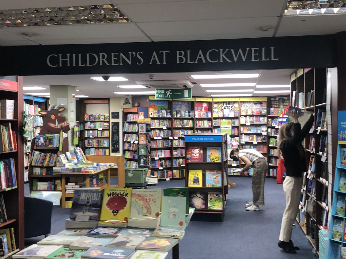 guppybooks's tweet photo. It’s publication day! Congratulations to my fabulous Guppy authors @NickWardBooks @brothersmcleod and their brilliant books - Knight Sir Louis and Marvellous Mechanimals spotted in @blackwelloxford this very morning! 💛#indiepublishing #indiebookselling https://t.co/Nc0vIAkGMg