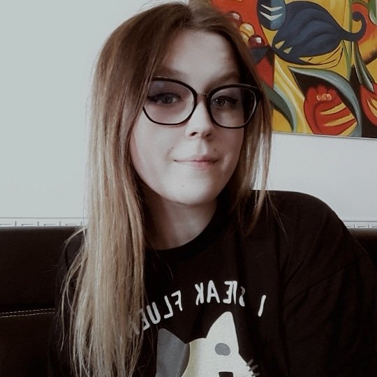 xcanoon's tweet photo. Feeling cute today #polishgirl #ArtistOnTwitter #seeArtist https://t.co/k4wt5GPnOA