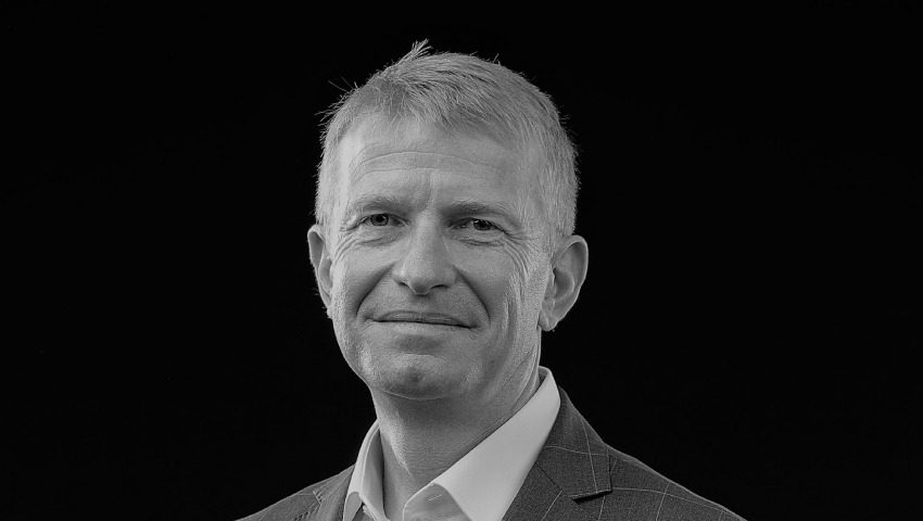 New executive to lead Naval Group's Future Submarines program #defence #defenceindustry #SEA1000 #FutureSubmarines tinyurl.com/yga7ne5y