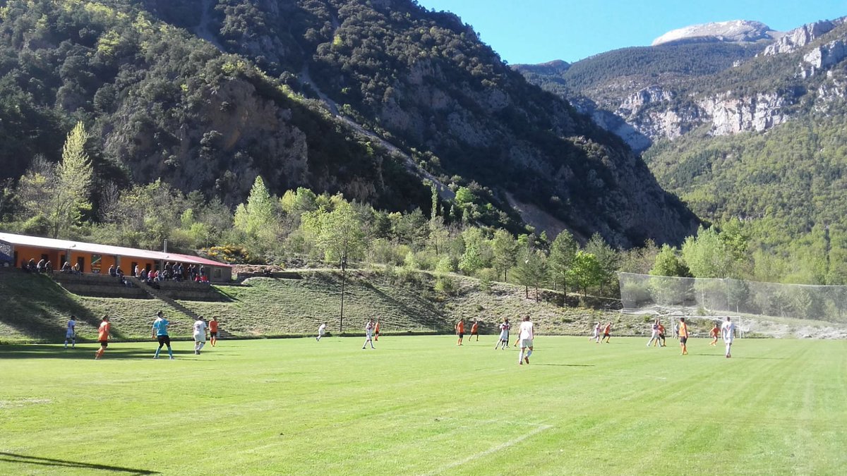 Campus Soccer11 en Lafortunada (Huesca), dos turnos, 27 junio al 4 de julio y del 4 de julio al 11 de julio.