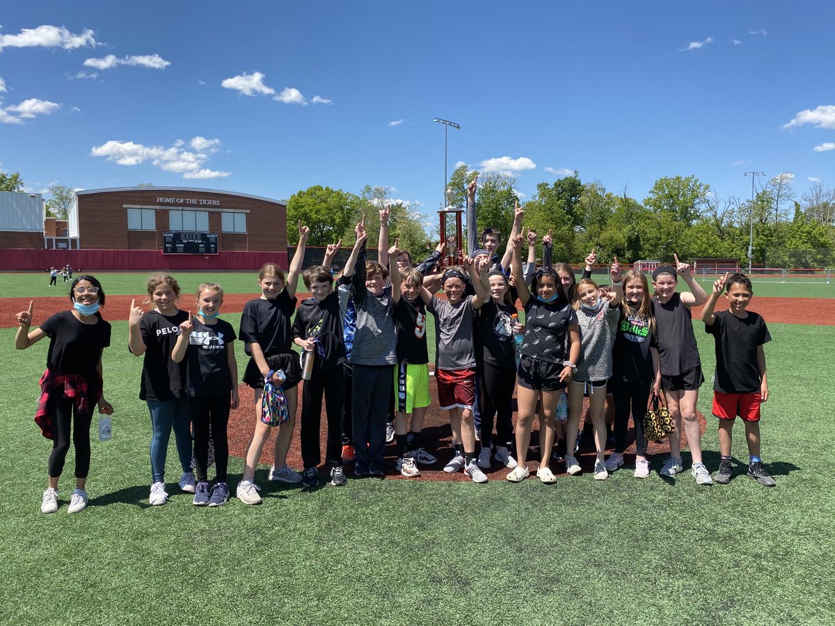mrs_gasser's tweet photo. Victory by the Black Plague!  Great job, White’s Seminar! #kickballchamps #WeAreBeechwood ⁦@key5math⁩ ⁦@MrPartonScience⁩ ⁦@jmwhite421⁩ https://t.co/gOleCCPrBA