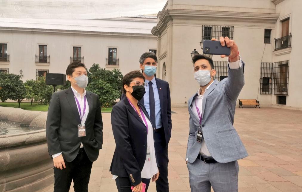 acouvecorrea's tweet photo. Gracias a los emprendedores y emprendedoras de la primera generación de #StartUpCiencia que nos acompañaron hoy y que están impulsando proyectos en áreas tan relevantes como la salud y el cambio climático. Pueden conocer sus iniciativas aquí:  https://t.co/HWr9E6vGYZ https://t.co/5DDn43kK8Y