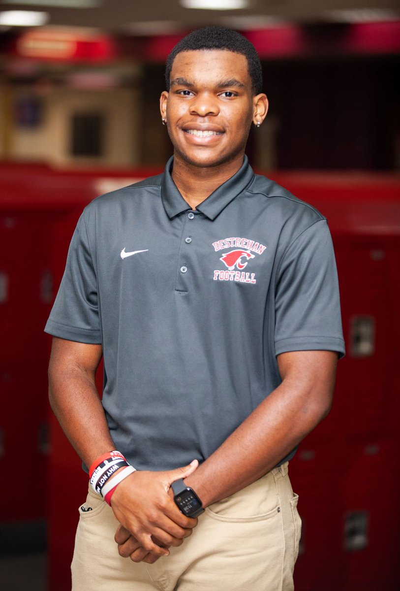 Congratulations to Eric Jones for being selected as a U.S. Presidential Scholar! 
As directed by Presidential Executive Order, the Presidential Scholars are comprised of one young man and one young woman from each state. For more information, please visit buff.ly/3uEWw9j.