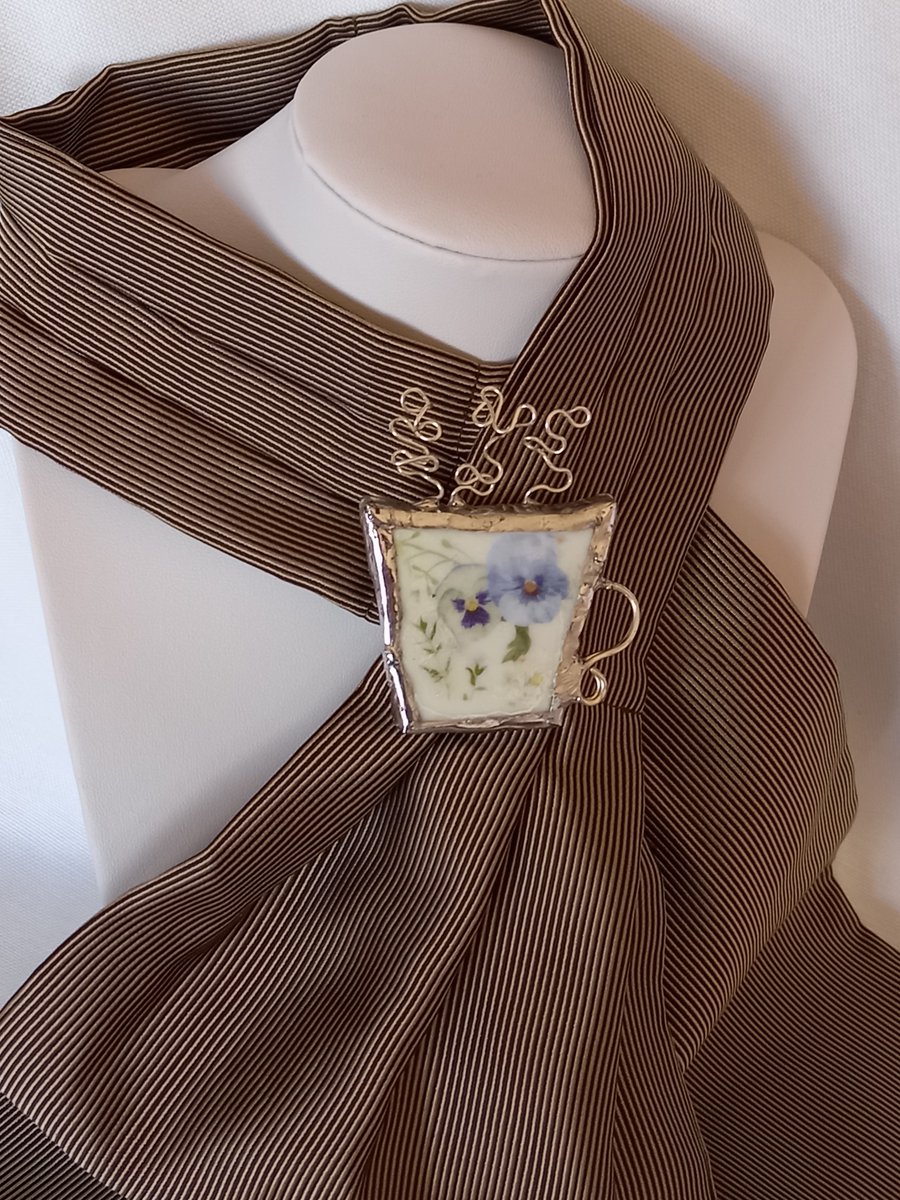 constacon's tweet image. ArtEco by ConstaF.: Brosa "Cafea cu Parfum" co-cofashion.blogspot.com/2021/05/brosa-…