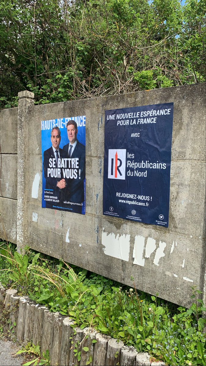 quentinmabillle's tweet image. #SeBattrePourVous Sous un beau soleil de l’#avesnois ! Une belle opération de collage des @lesRepublicains de la 12e circonscription pour l’équipe régionale menée par @xavierbertrand. Cc @SebastienHuyghe @BenoitWascat @rigaud_laurent