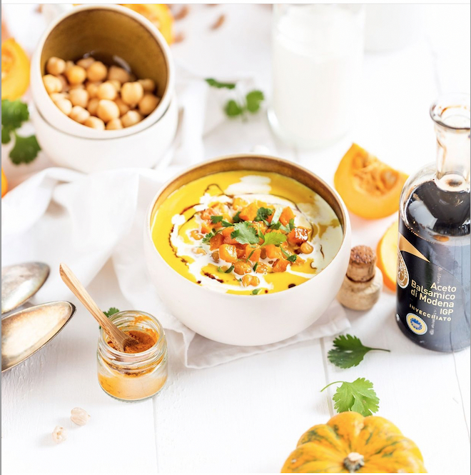 theoriginalbv's tweet photo. A little goes a long way. Add Balsamic Vinegar of Modena to any dish for an extra burst of flavor! Show us how you use Balsamic Vinegar of Modena to be featured on our page and website! https://t.co/JjTmGDLjpp