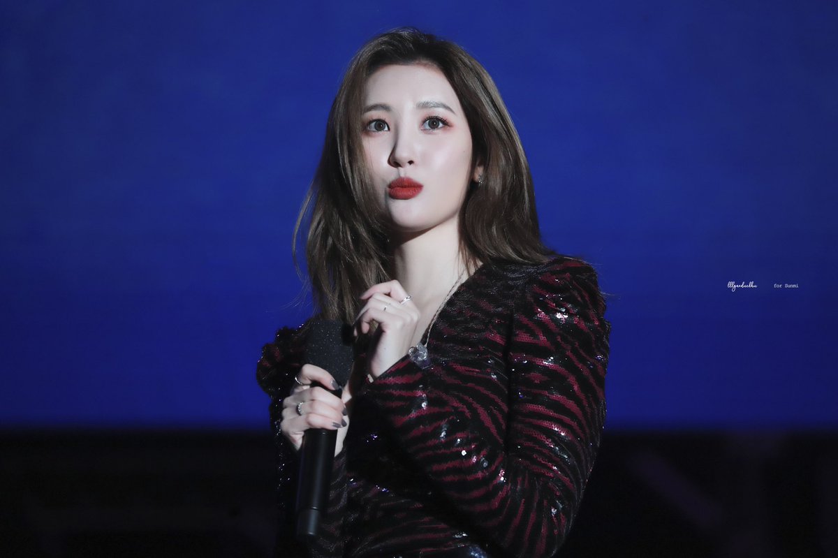 We want to request SUNMI (@official_sunmi @miyaohyeah) a Twitter Topic unde...